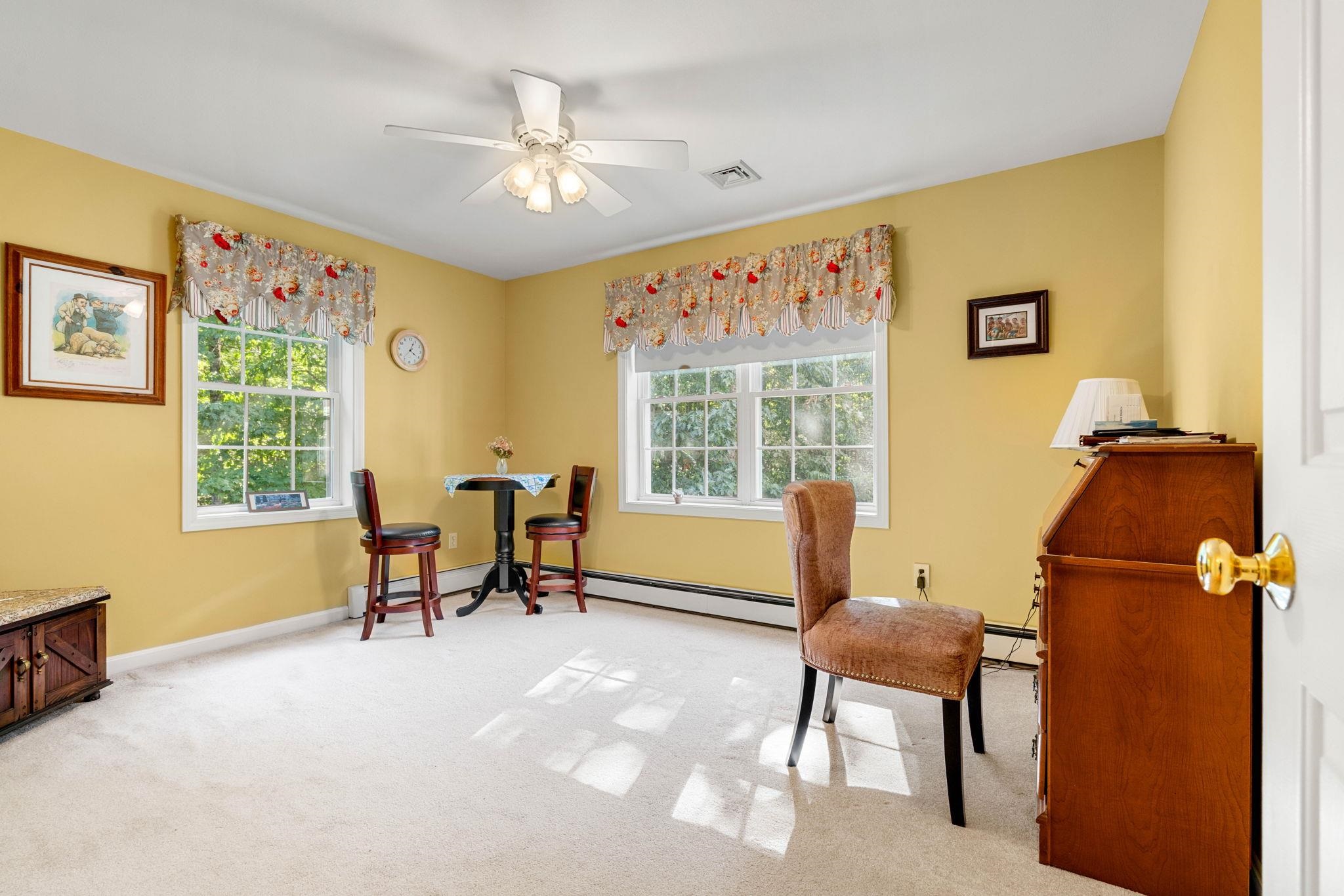 21 Penacook Road Sandown, NH 03873 - Photo 32 of 50