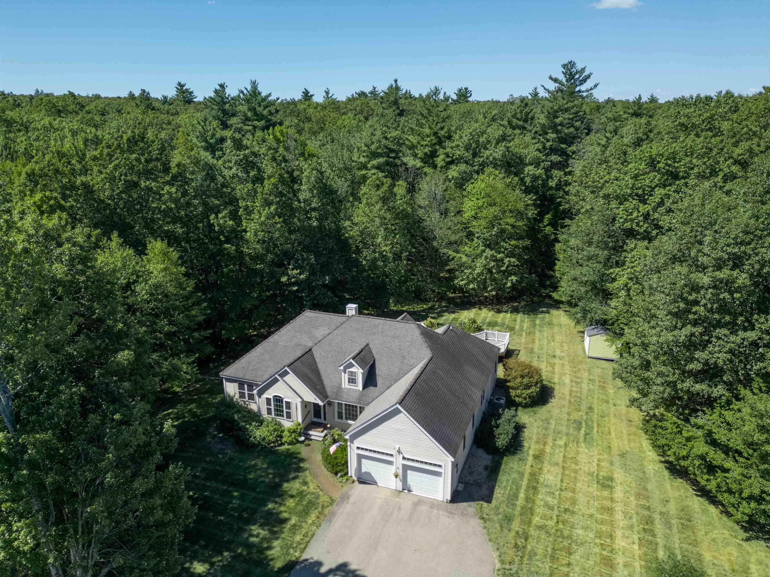 21 Penacook Road Sandown, NH 03873 - Photo 44 of 50