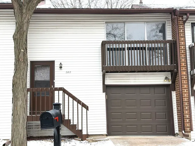 $2,250 | 282 Sioux Drive, Bolingbrook, IL 60440