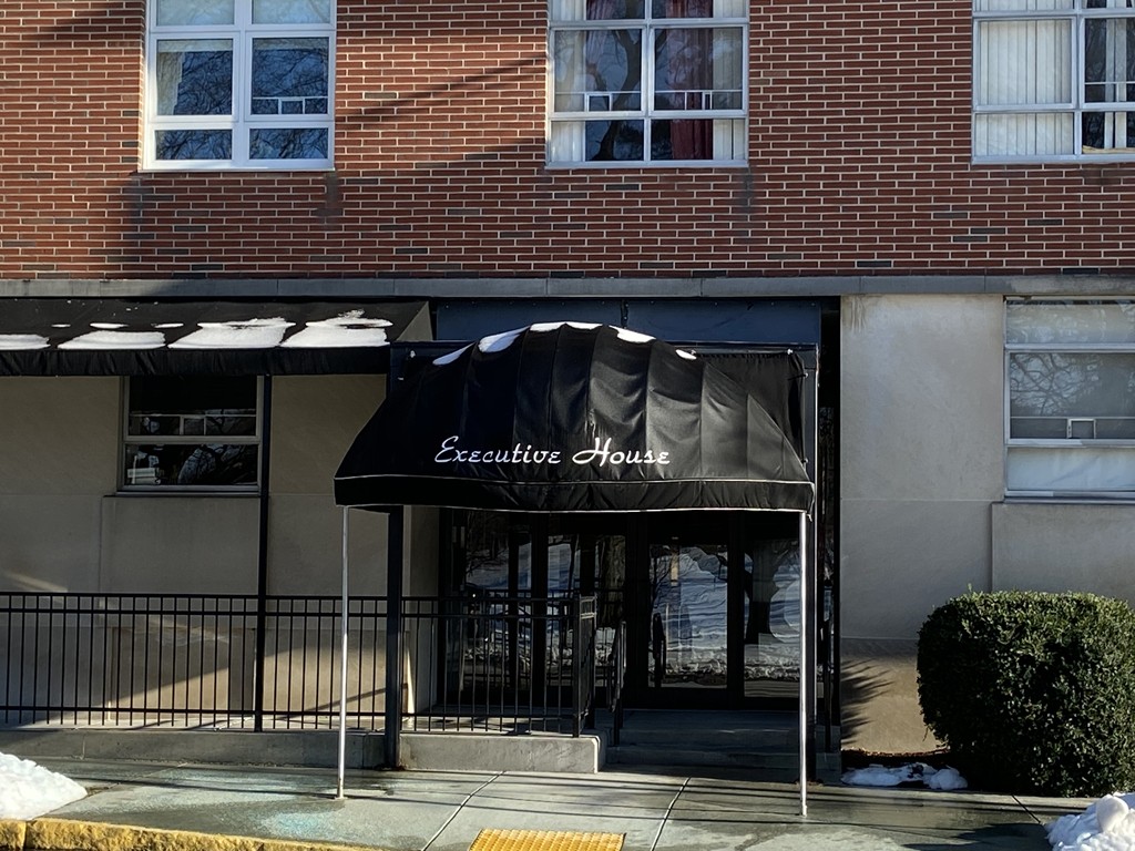 80 Salisbury Street, Unit 603 Worcester, MA 01609 - Photo 18 of 18 a front view of a building with entryway