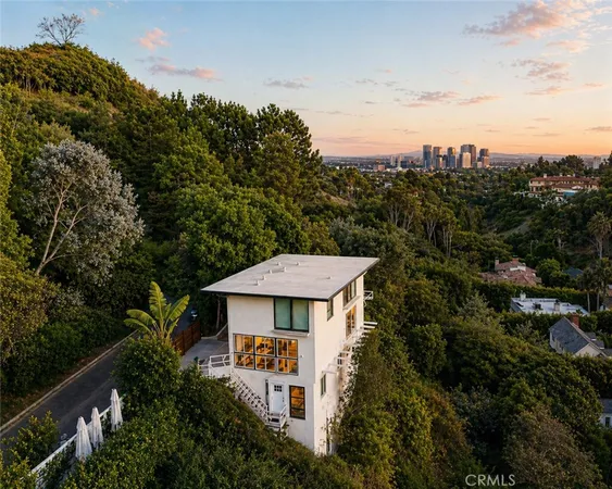 $2,199,999 | 1311 Braeridge Drive, Beverly Hills, CA 90210