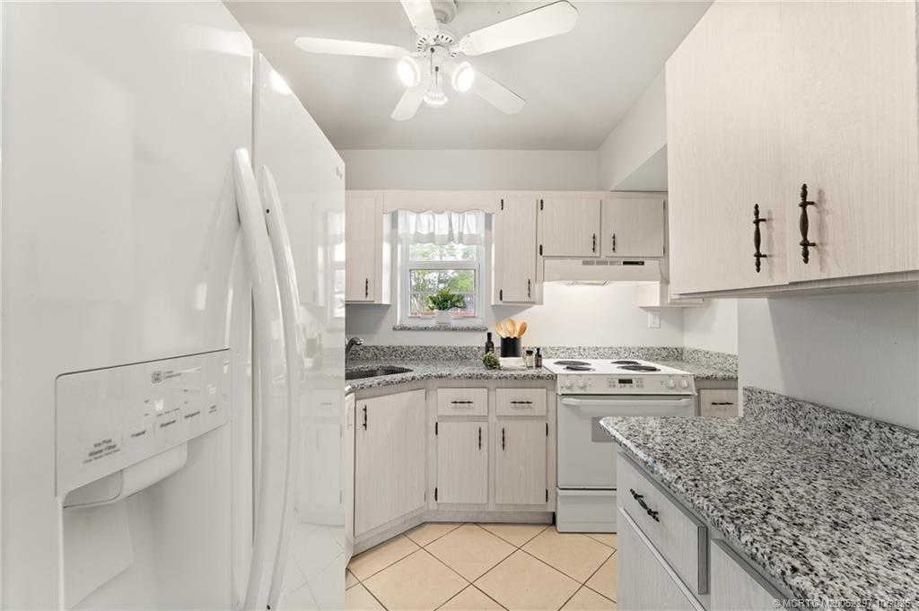 1901 Southwest Palm City Road, Unit A Stuart, FL 34994 - Photo 18 of 38 Gallery Image 18