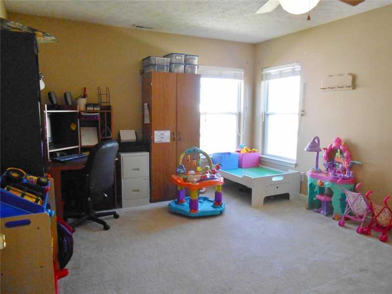 919 Needle Ridge Lane Brownsburg, IN 46112 - Photo 14 of 19