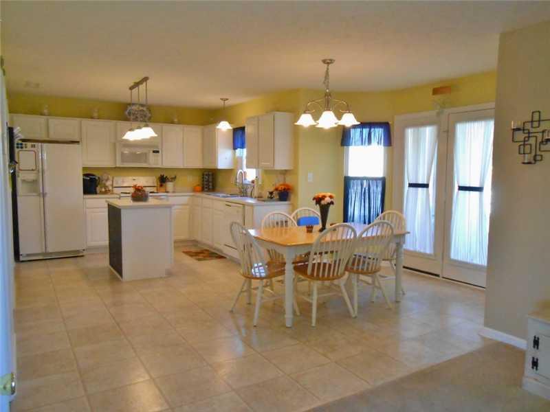 919 Needle Ridge Lane Brownsburg, IN 46112 - Photo 4 of 19