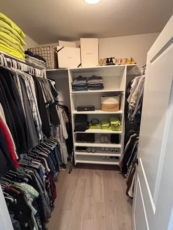 $519,900 | 615 Lambert Drive, Slinger, WI 53086