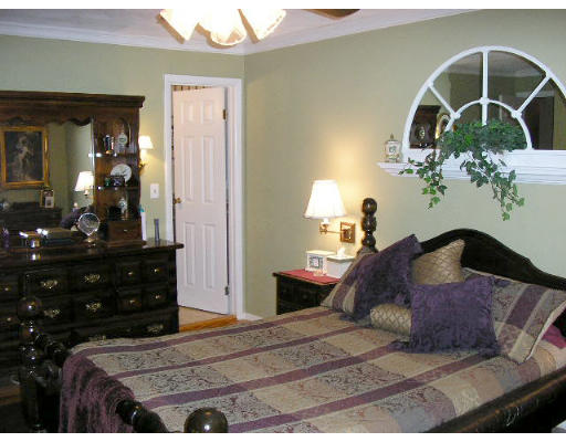 75 Richard Road Holliston, MA 01746 - Photo 12 of 14 Gallery Image 12