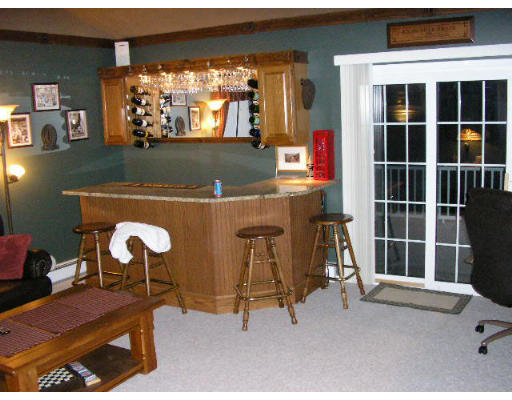 75 Richard Road Holliston, MA 01746 - Photo 10 of 14 Gallery Image 10