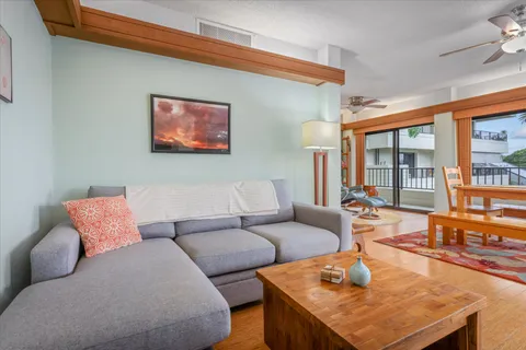 $749,000 | 78-7100 Kamehameha III Road, Unit 303, Kailua-Kona, HI 96740