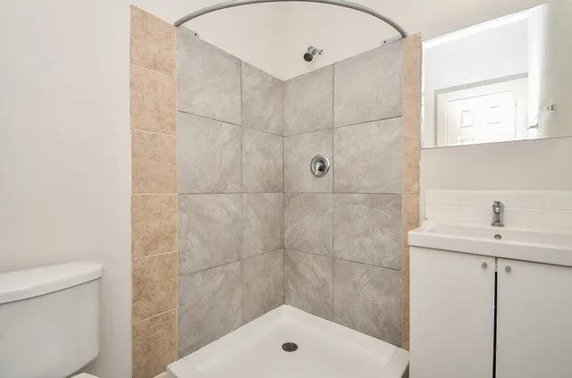 $1,525 | 4108 McKinney Street, Houston, TX 77023