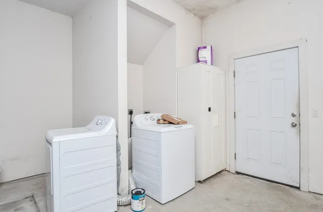 $1,525 | 4108 McKinney Street, Houston, TX 77023