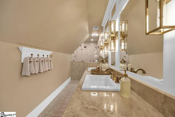 $1,595,000 | 320 Commonwealth Drive, Ninety Six, SC 29666