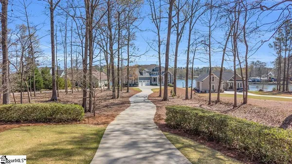 $1,595,000 | 320 Commonwealth Drive, Ninety Six, SC 29666