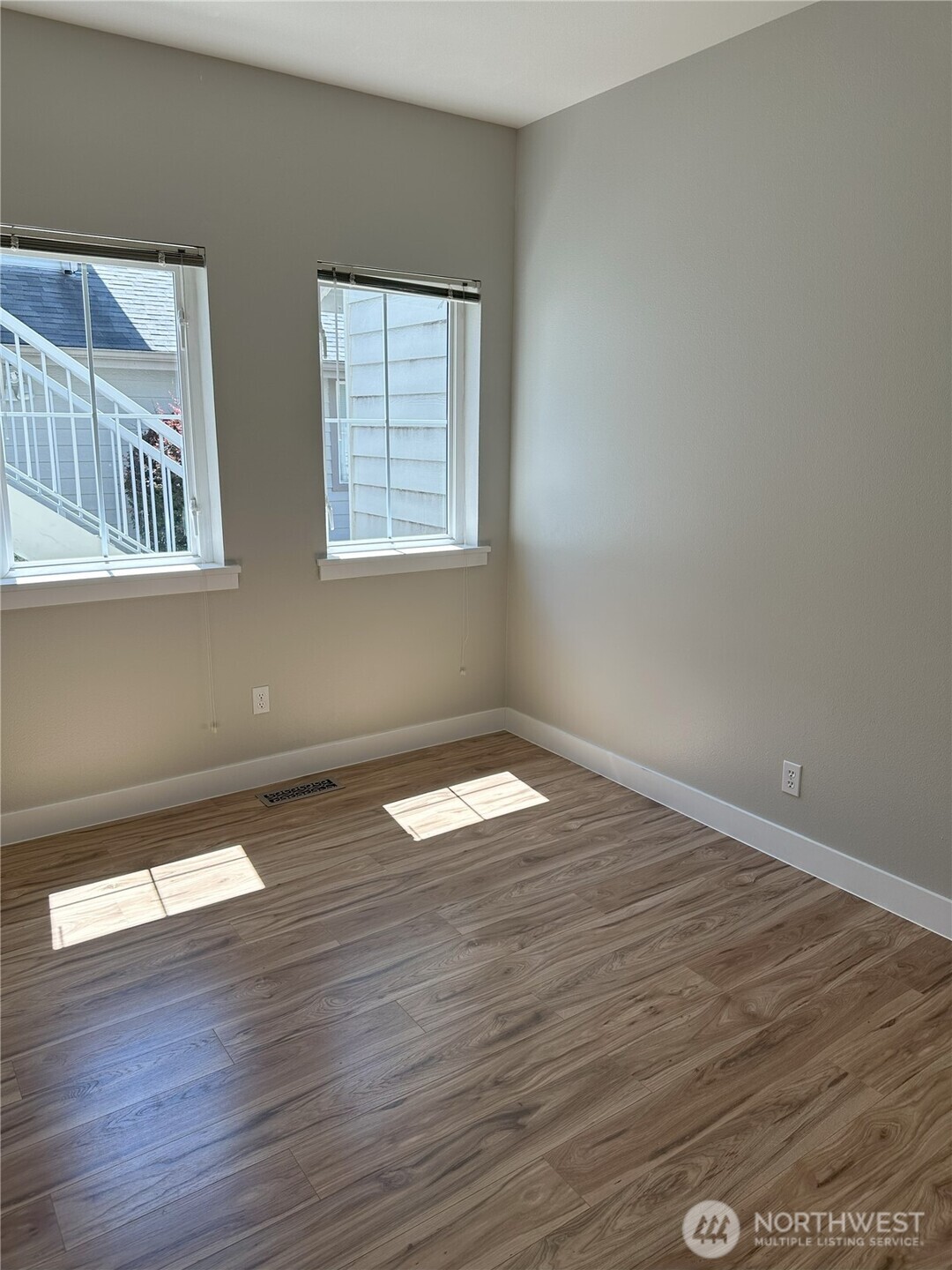 515 West Kellogg Road Bellingham, WA 98226 - Photo 17 of 23 Gallery Image 17