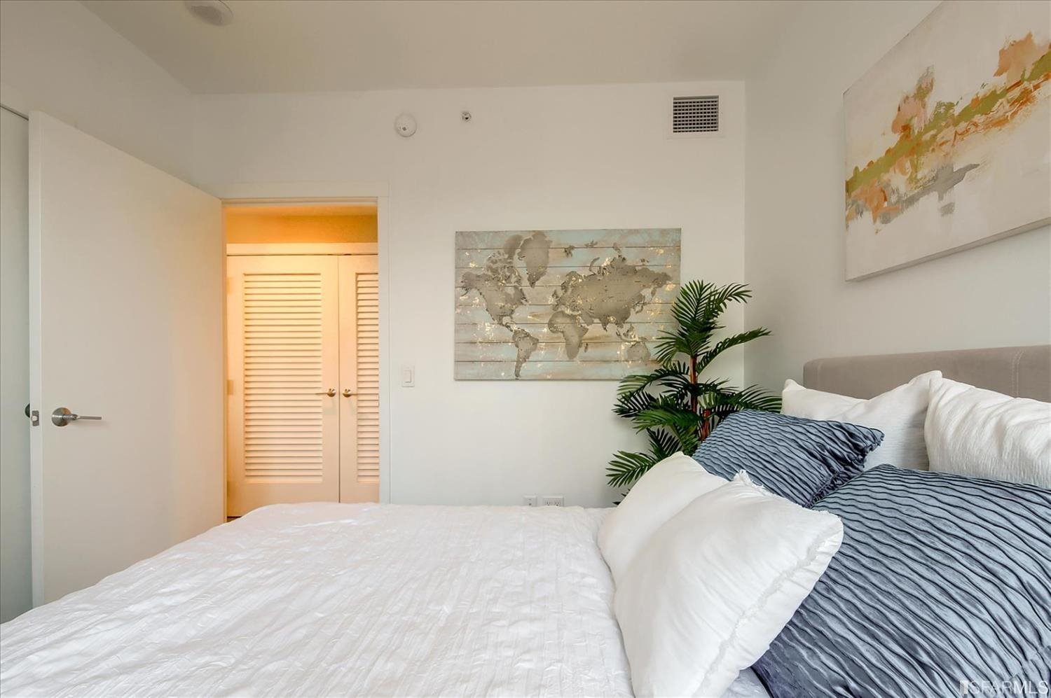 1688 Pine Street, Unit E502 San Francisco, CA 94109 - Photo 25 of 57