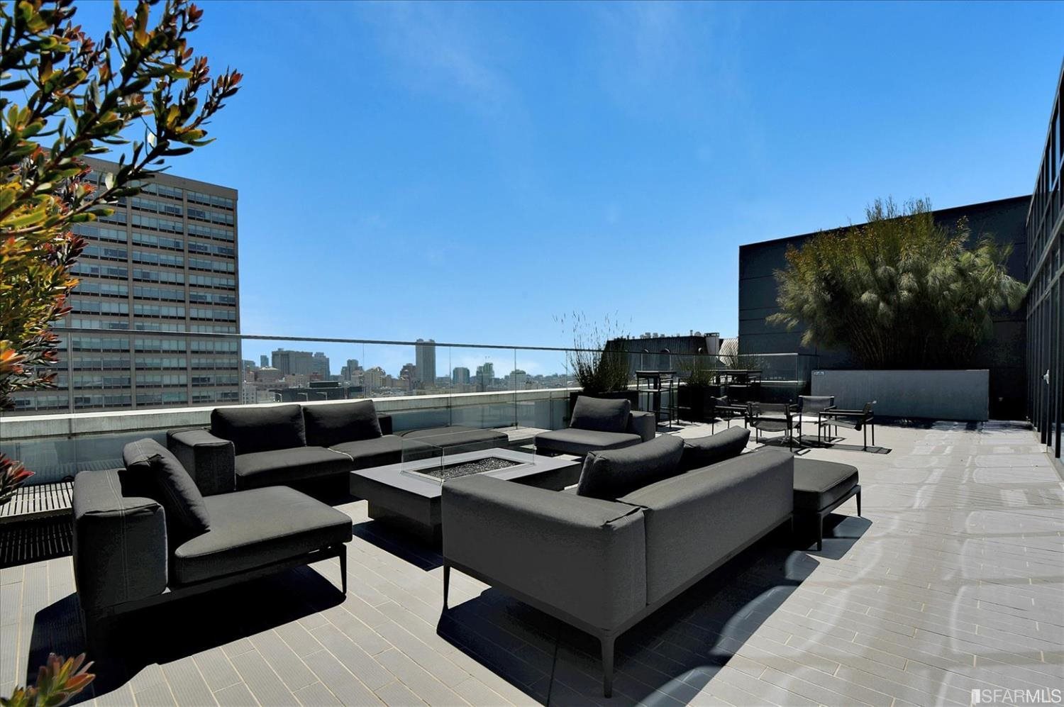 1688 Pine Street, Unit E502 San Francisco, CA 94109 - Photo 34 of 57