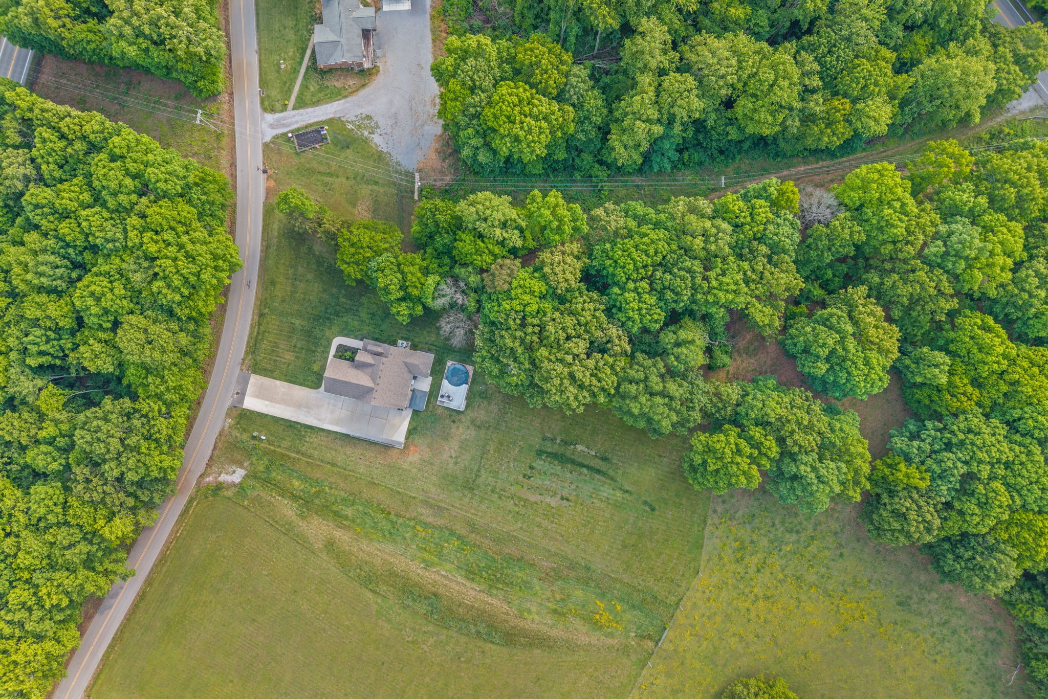 317 Alonzo Place Cunningham, TN 37052 - Photo 47 of 55