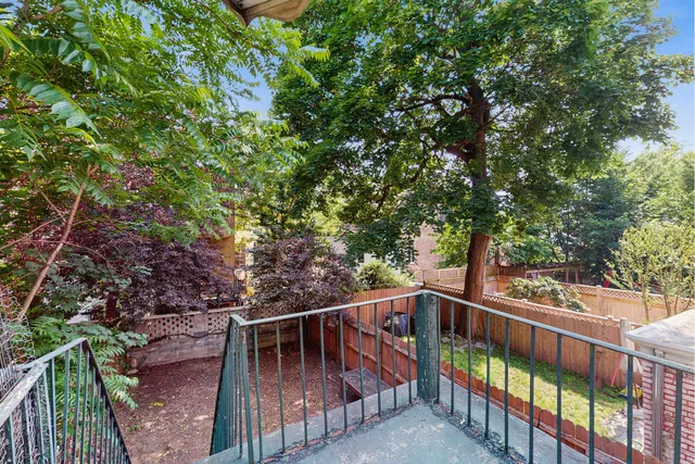 $2,500,000 | 220 Lincoln Road | Prospect Lefferts Gardens