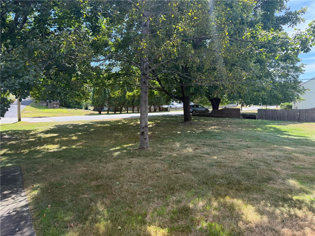 93 Manila Avenue Woonsocket, RI 02895 - Photo 7 of 35