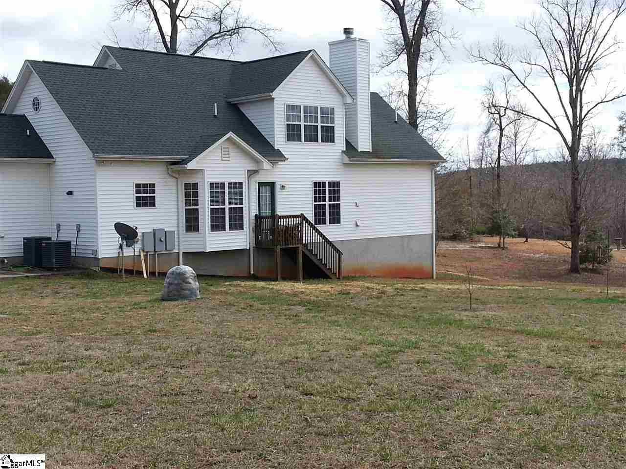 771 Burnt Chimney Road Campobello, SC 29322 - Photo 10 of 36