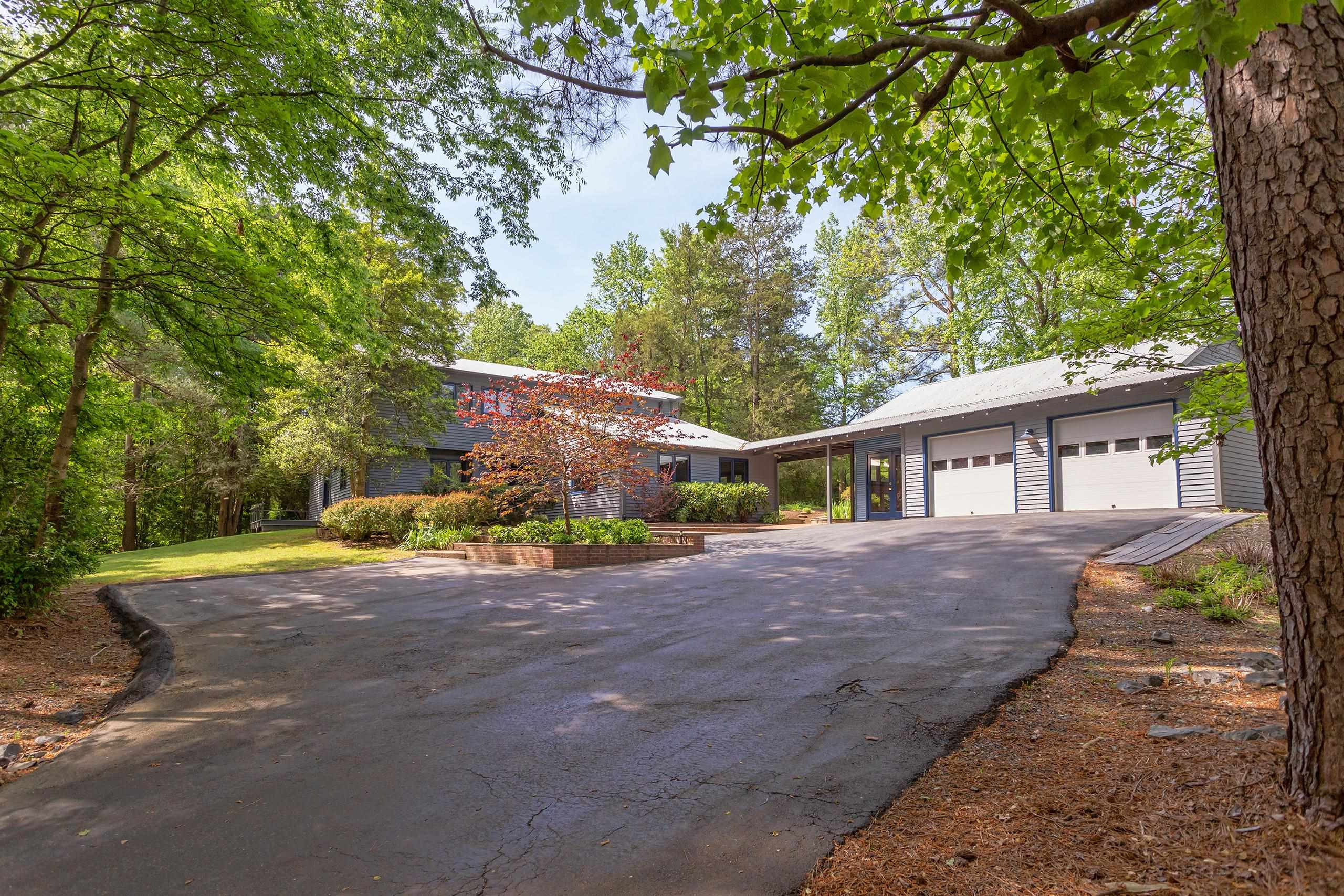 3301 West Cornwallis Road Durham, NC 27705 - Photo 4 of 72 Photo 4