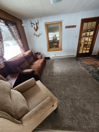 $179,900 | 270 Zippel Avenue, Williams, MN 56686