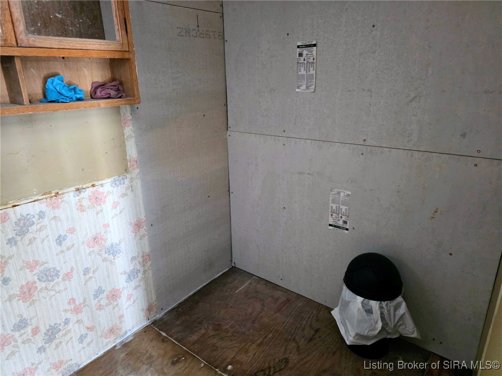 5022 Edwardsville Galena Road Floyds Knobs, IN 47119 - Photo 8 of 11