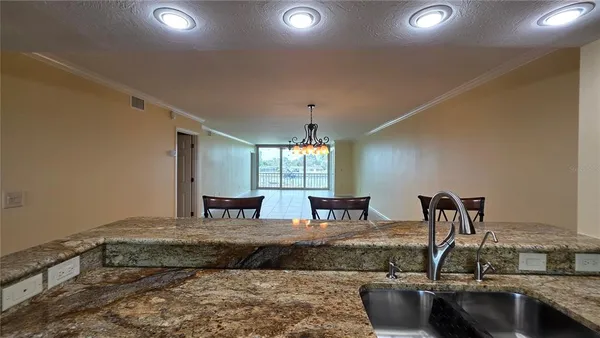 $2,500 | 9604 Cortez Road West, Unit 213, Bradenton, FL 34210