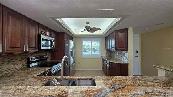 $2,500 | 9604 Cortez Road West, Unit 213, Bradenton, FL 34210