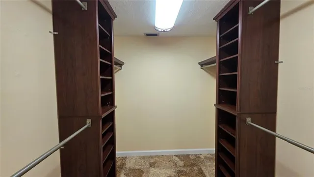 walk in closet