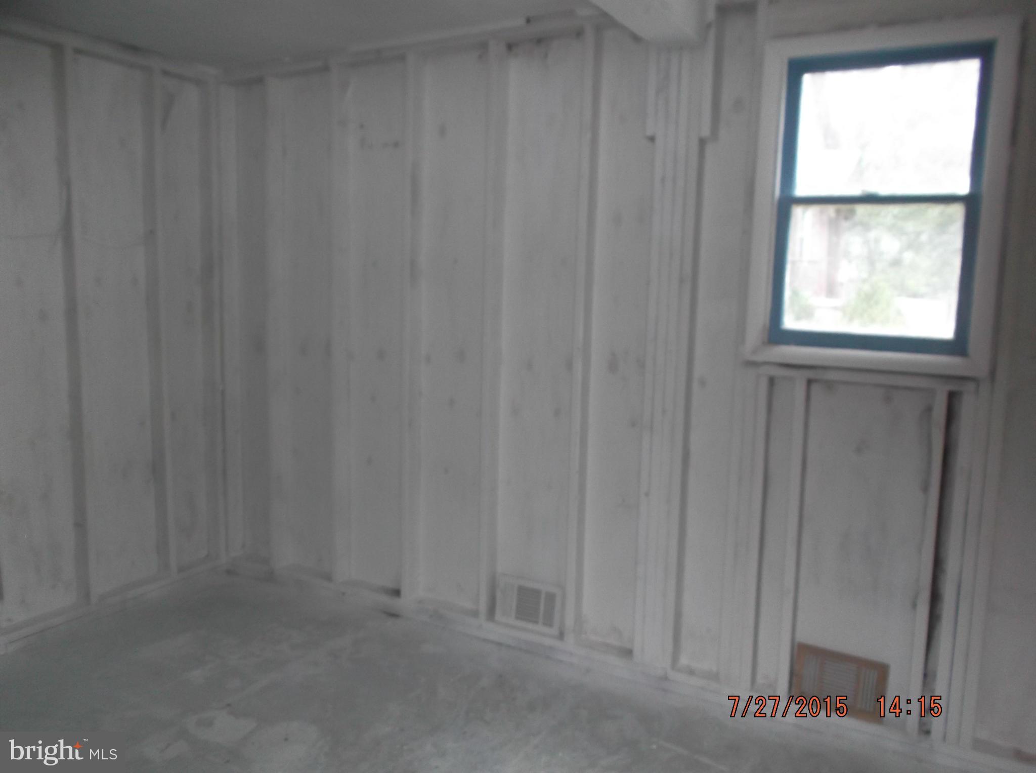 8601 Dangerfield Road Clinton, MD 20735 - Photo 5 of 20 Bedroom