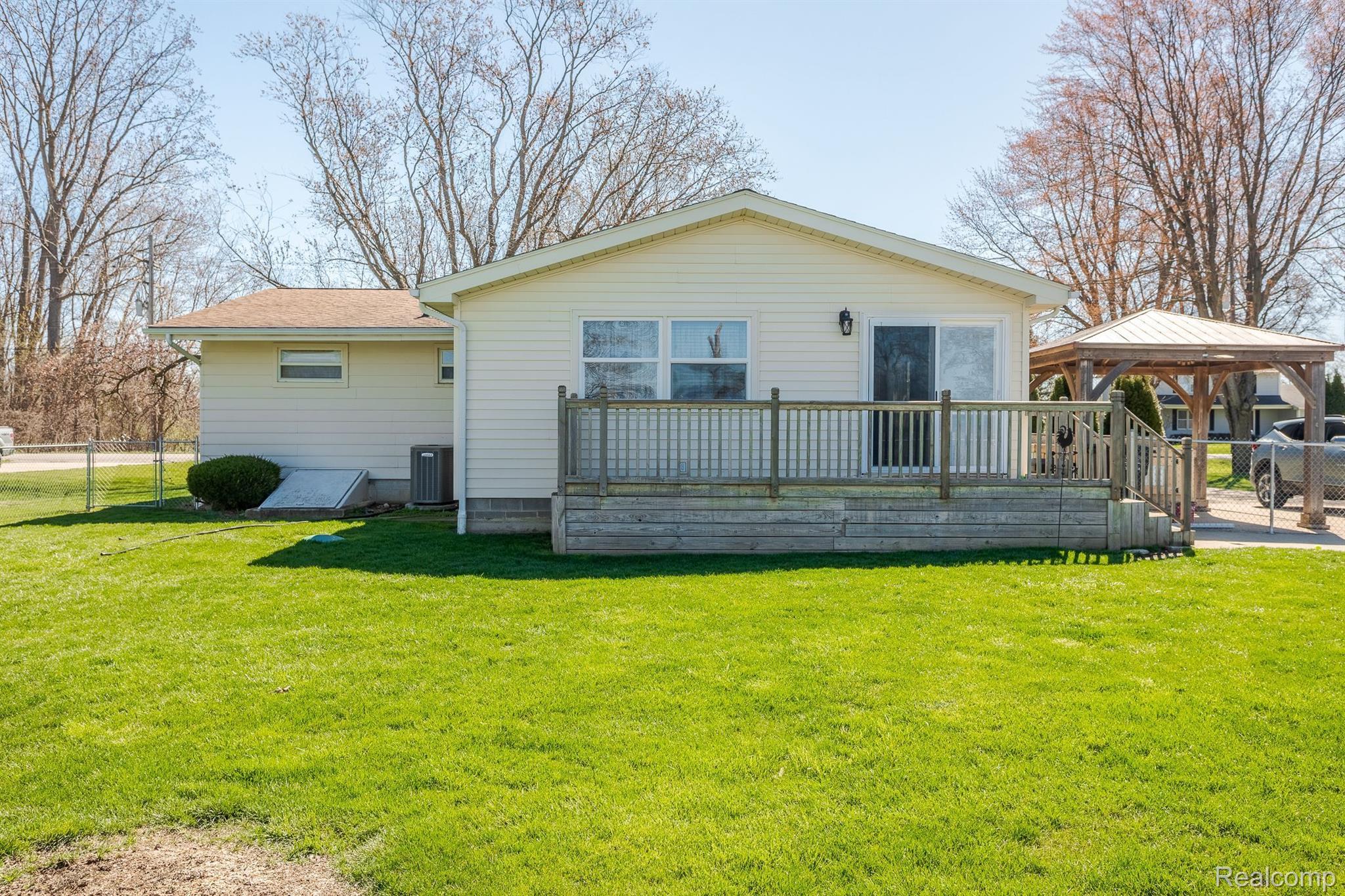 127 North Raisinville Road Monroe, MI 48162 - Photo 34 of 45 Gallery Image 34