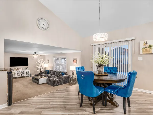 $399,900 | 1811 Cumberland Drive, Plainfield, IL 60586