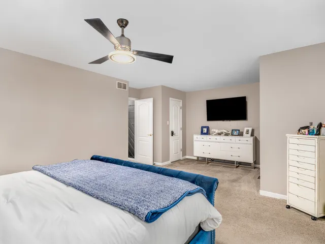 $399,900 | 1811 Cumberland Drive, Plainfield, IL 60586