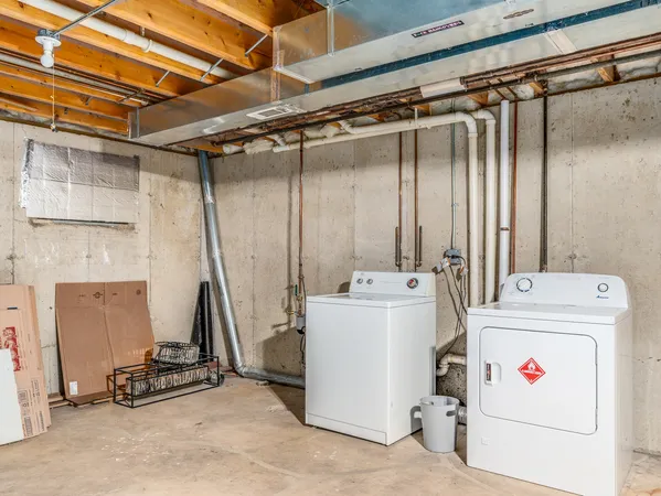 $399,900 | 1811 Cumberland Drive, Plainfield, IL 60586