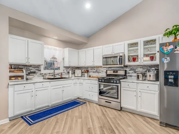 $399,900 | 1811 Cumberland Drive, Plainfield, IL 60586