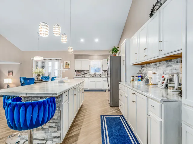 $399,900 | 1811 Cumberland Drive, Plainfield, IL 60586