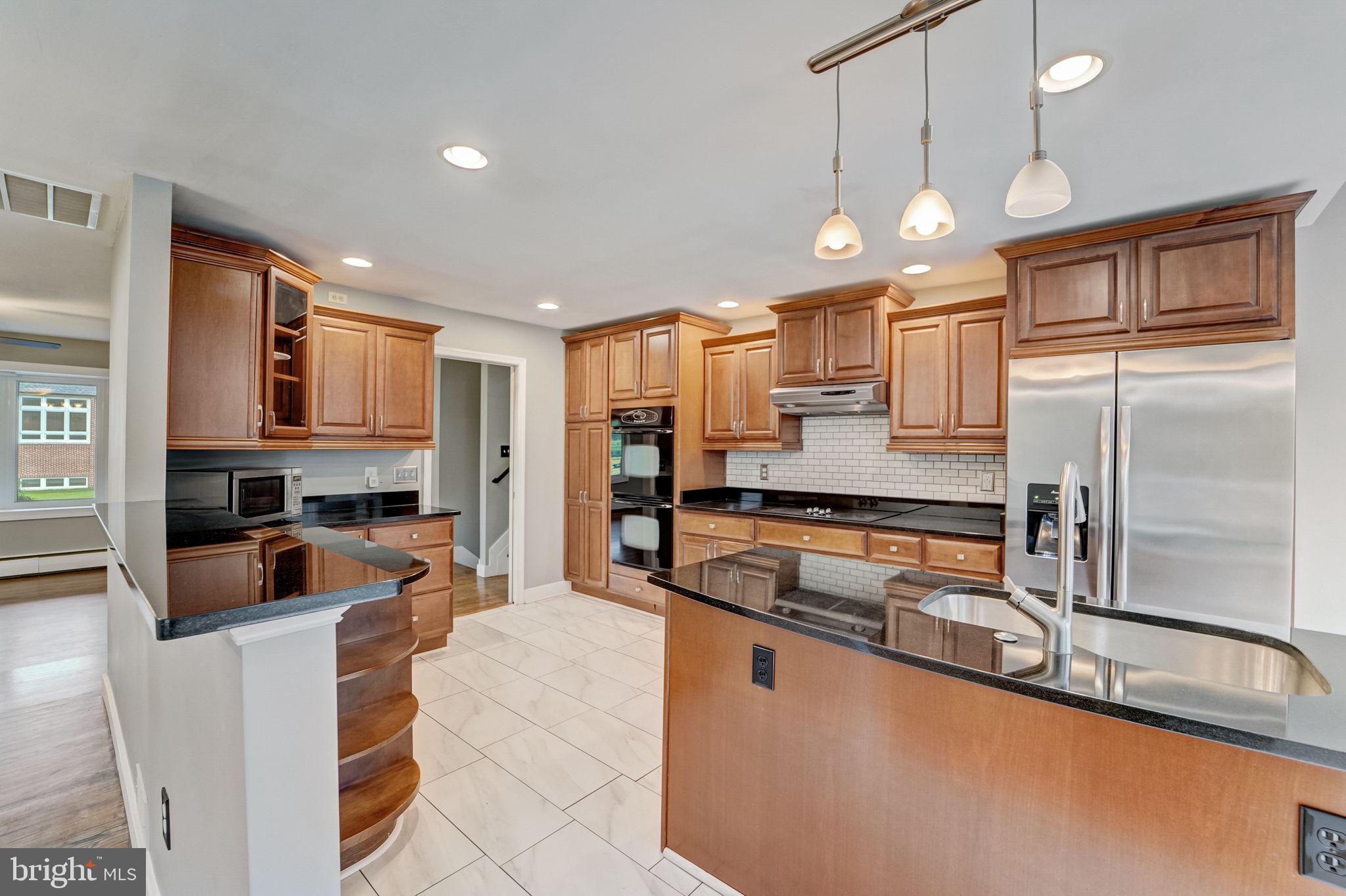 302 Fairview Avenue Frederick, MD 21701 - Photo 18 of 64