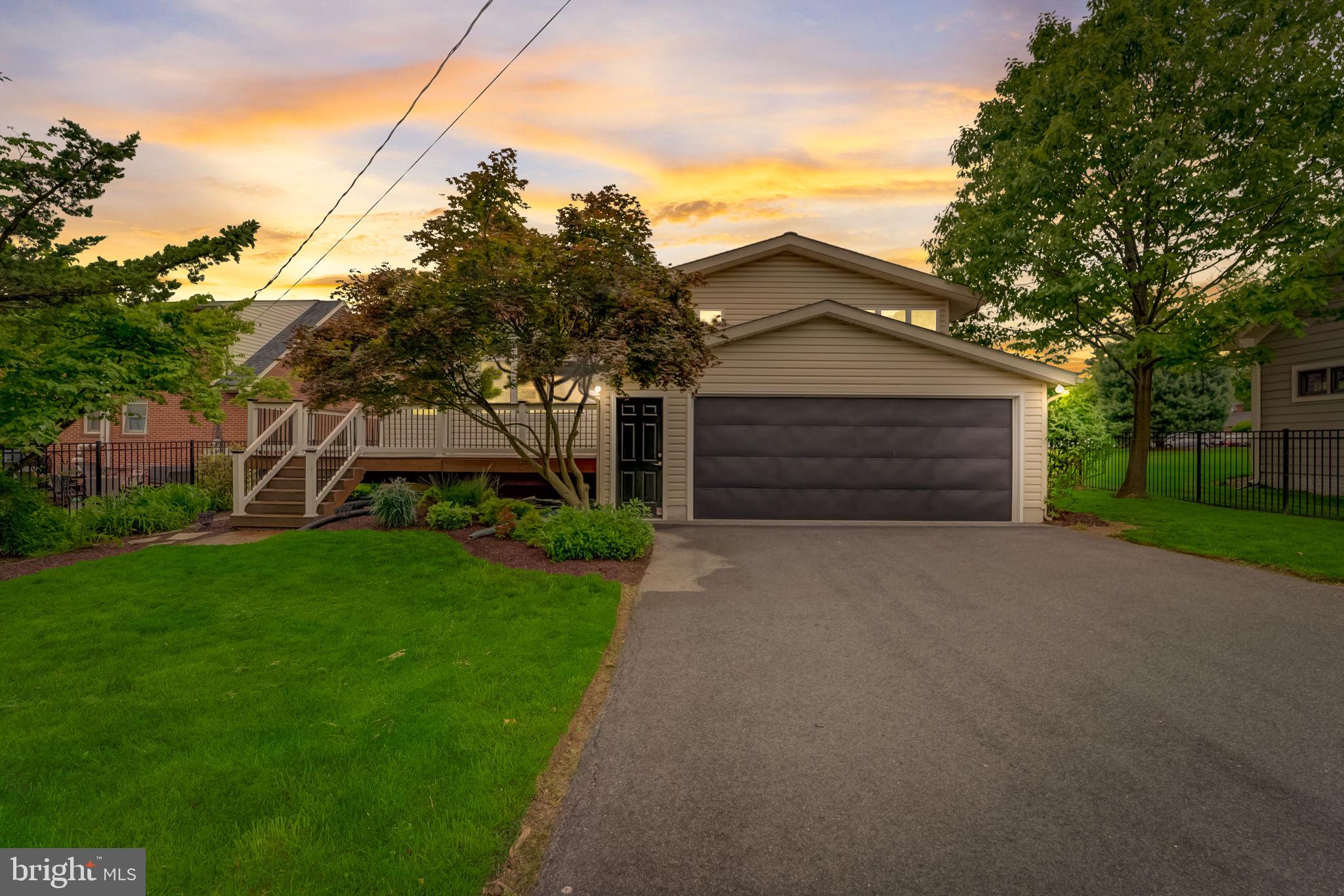 302 Fairview Avenue Frederick, MD 21701 - Photo 2 of 64