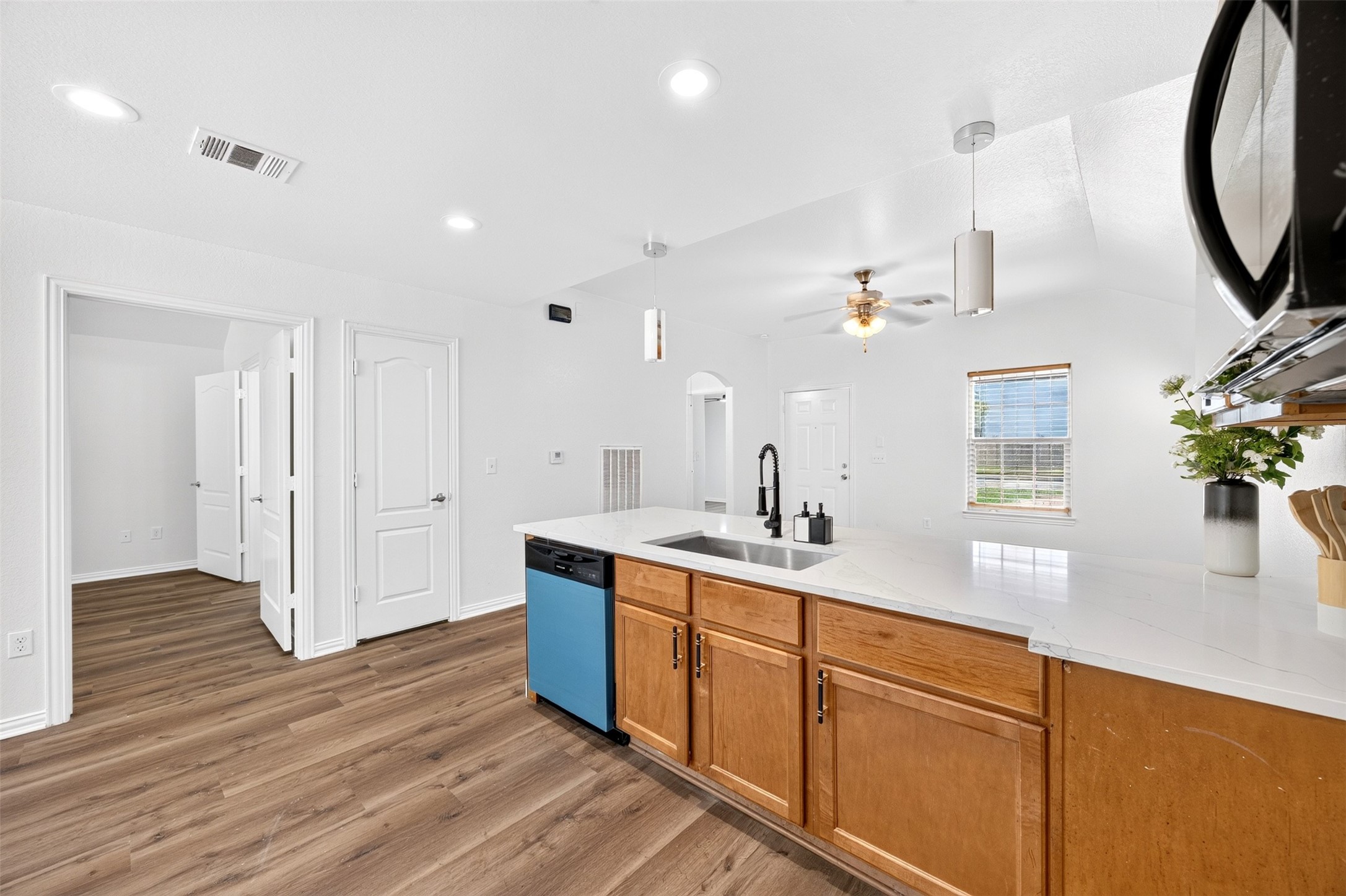 1302 Shearn Street Houston, TX 77007 - Photo 13 of 40