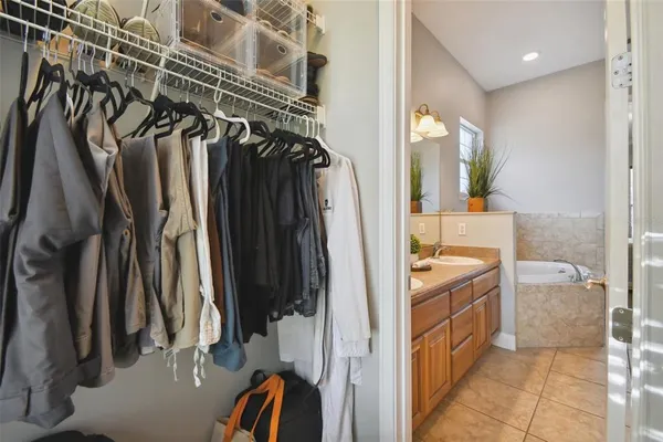 $465,000 | 7009 5 Oaks Drive, Harmony, FL 34773