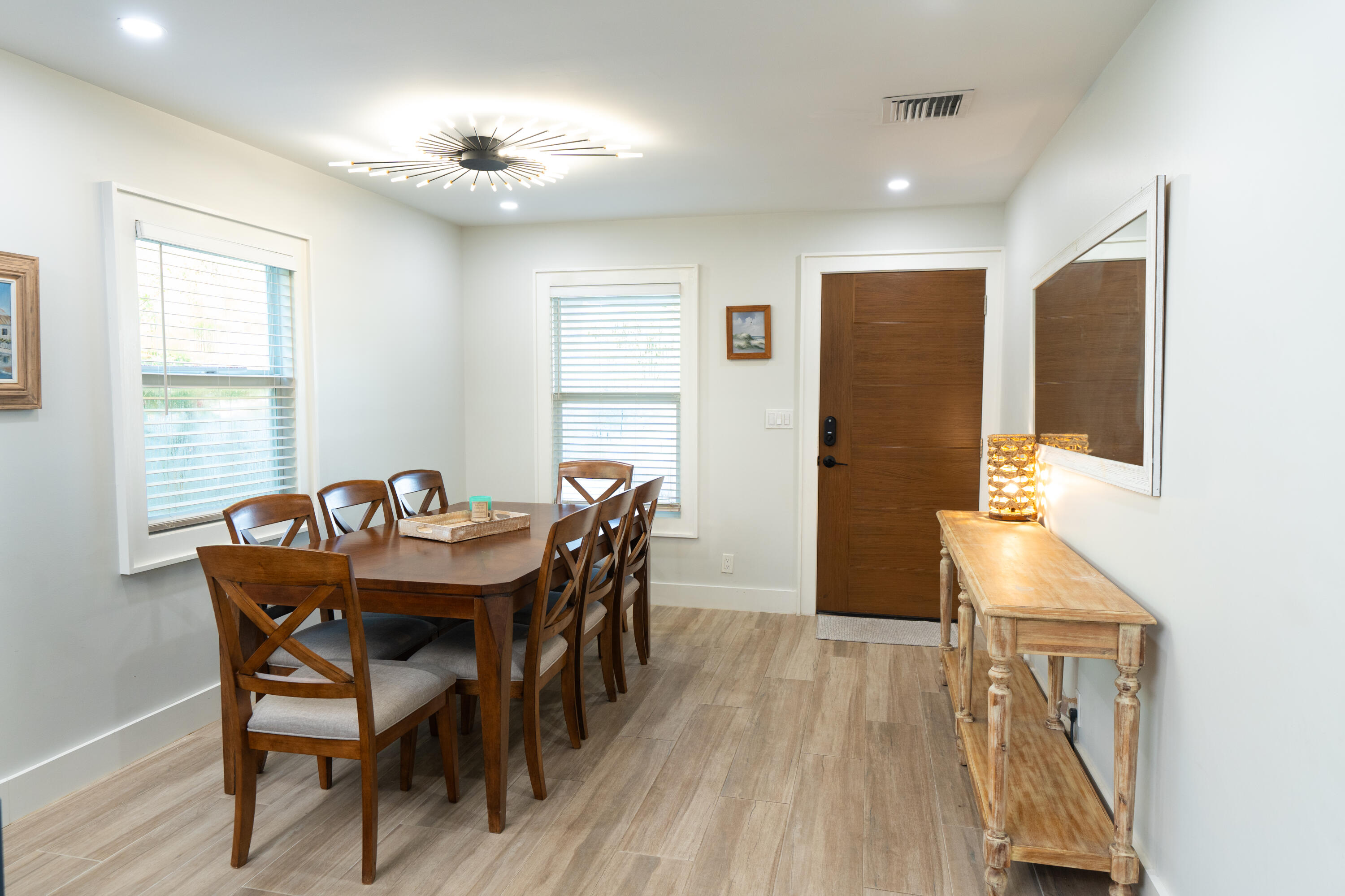 2116 Fogarty Avenue Key West, FL 33040 - Photo 5 of 20 2116 Fogarty Ave - Dining Room