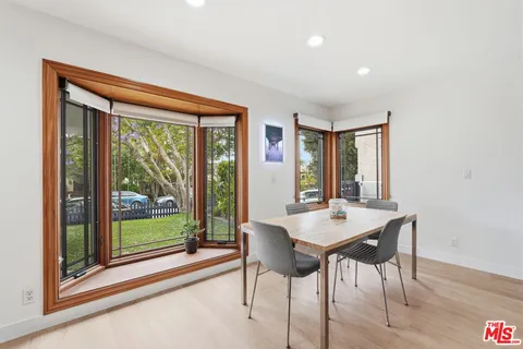 $2,995,000 | 3600 Pine Avenue, Manhattan Beach, CA 90266