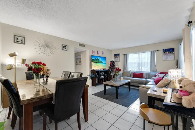 $339,000 | 9050 Northwest 28th Street, Unit 131, Coral Springs, FL 33065