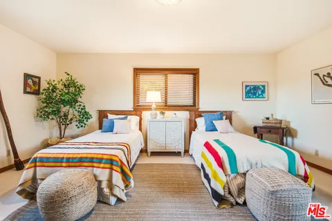 $1,599,500 | 19818 Valley View Drive, Topanga, CA 90290