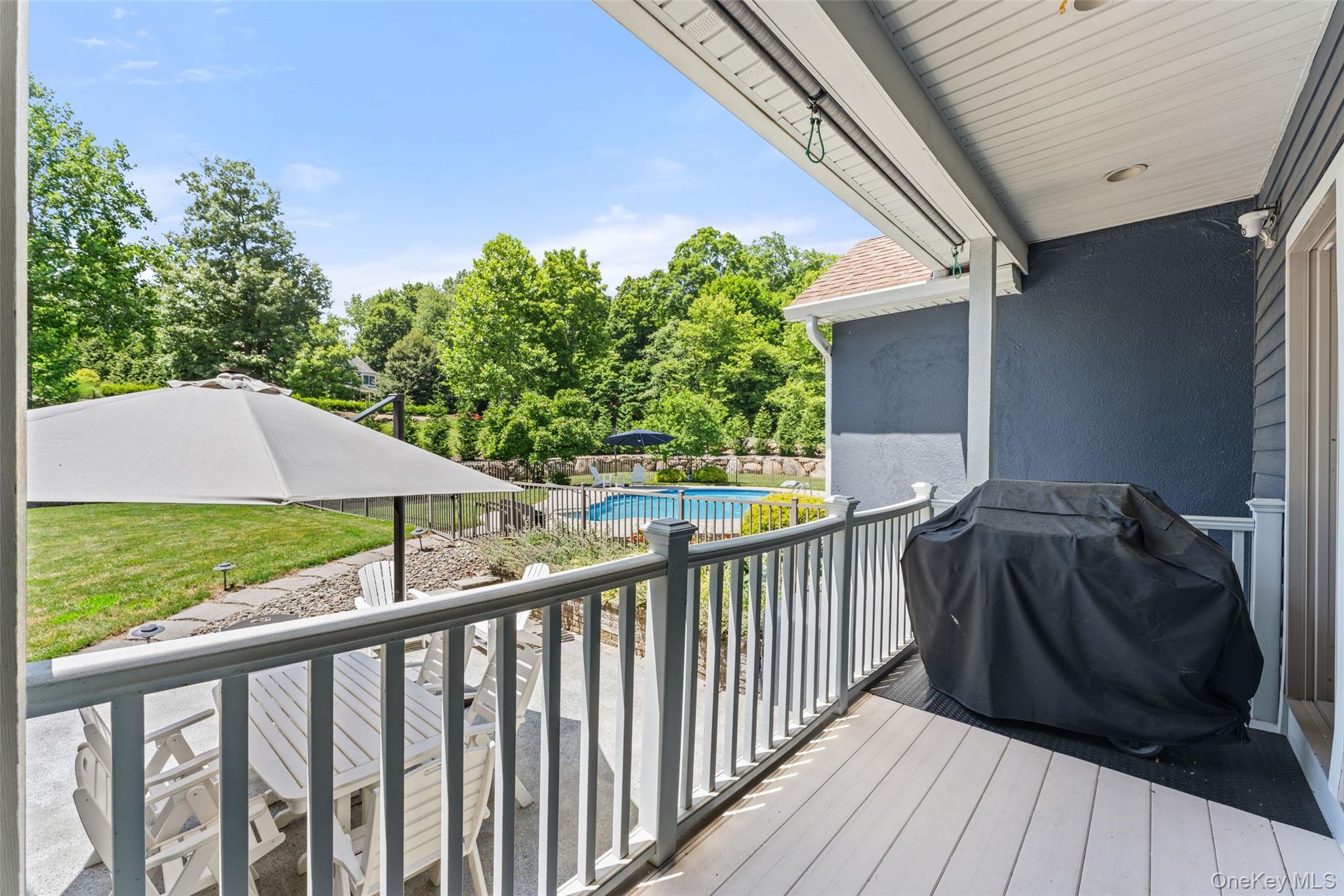 211 Strawtown Road West Nyack, NY 10994 - Photo 39 of 47