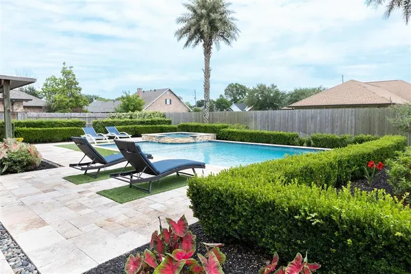 $599,000 | 2513 Cassie Lane, Lake Charles, LA 70605