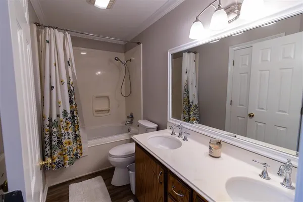 $599,000 | 2513 Cassie Lane, Lake Charles, LA 70605