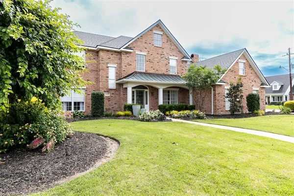 $599,000 | 2513 Cassie Lane, Lake Charles, LA 70605