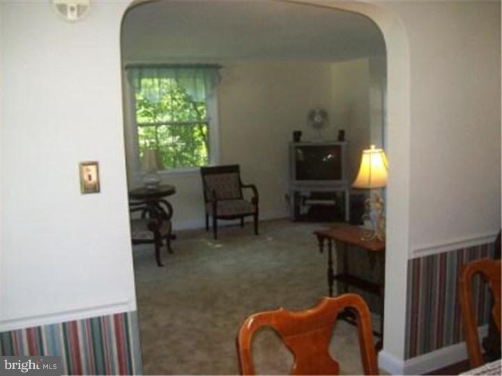 12 Scenic Road Springfield, PA 19064 - Photo 7 of 13
