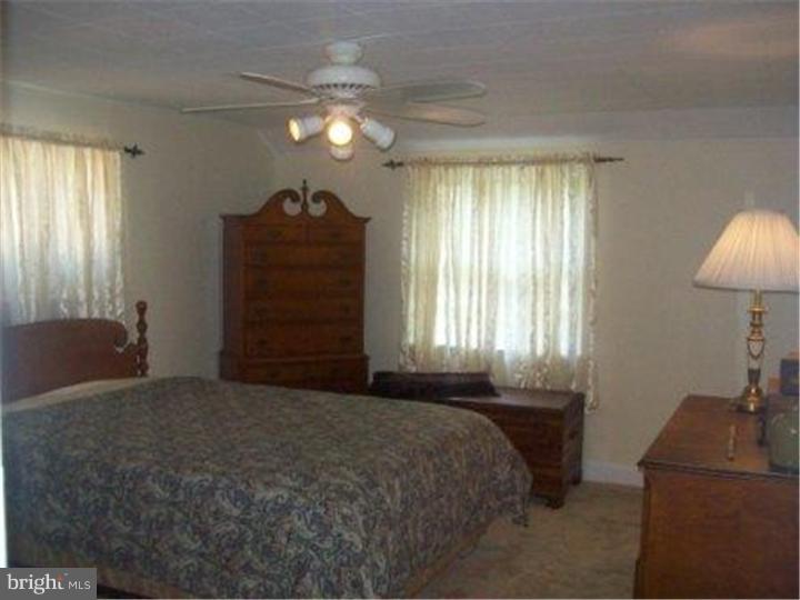 12 Scenic Road Springfield, PA 19064 - Photo 10 of 13